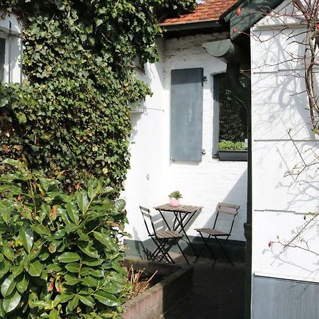 Appartement Kleines, Gemuetliches Haeuschen à Mönchengladbach Extérieur photo